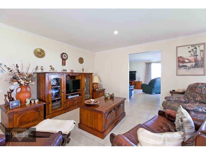11 Forrest Street, Redland Bay QLD 4165