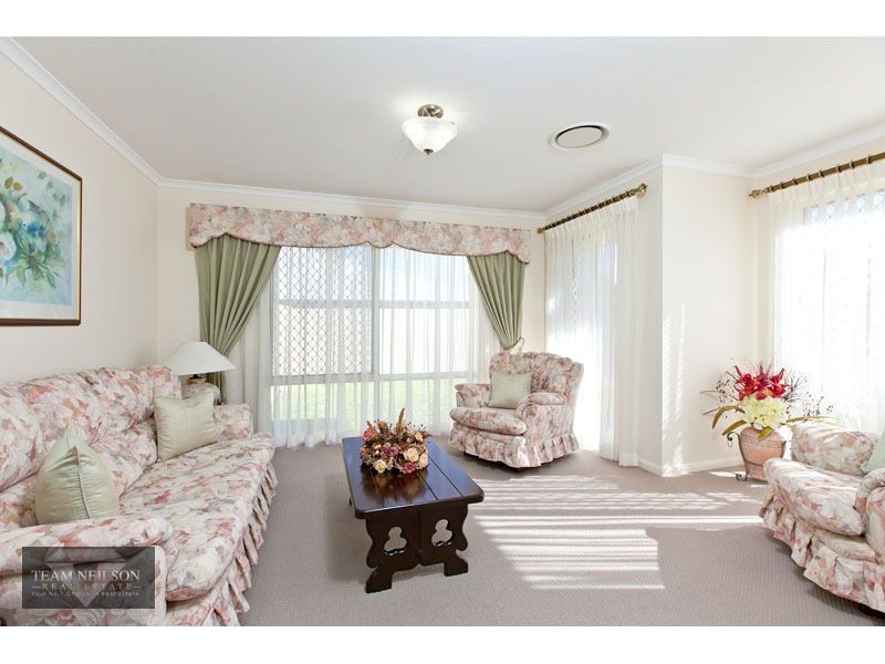 11 Forrest Street, Redland Bay QLD 4165