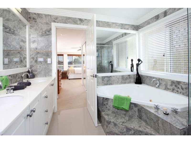 12 Caravel Court, Cleveland QLD 4163