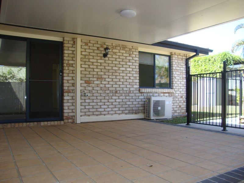 25 Lucy Ct, Ormiston QLD 4160