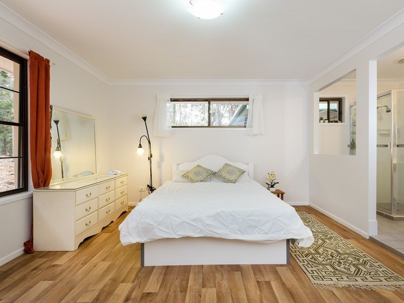 49 Summit St, Sheldon QLD 4157