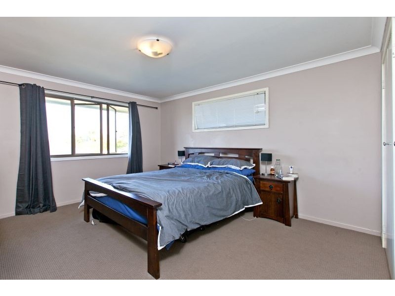 3 New Road, Manly QLD 4179