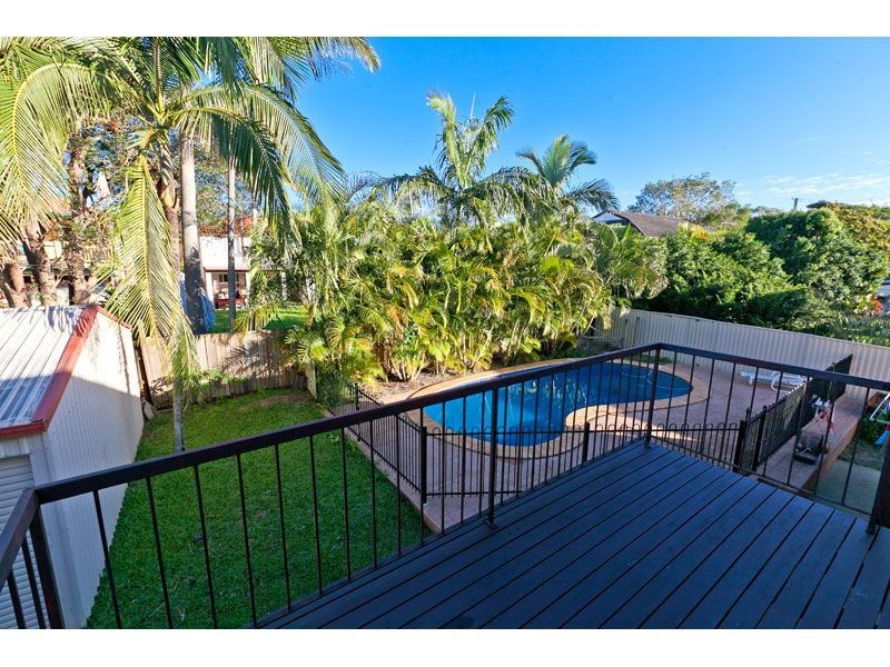 7 Raymond, Birkdale QLD 4159