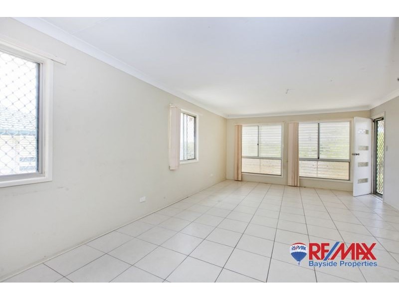 18 Hampton St, Alexandra Hills QLD 4161