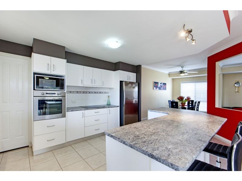 8 Elysian Street, Victoria Point QLD 4165