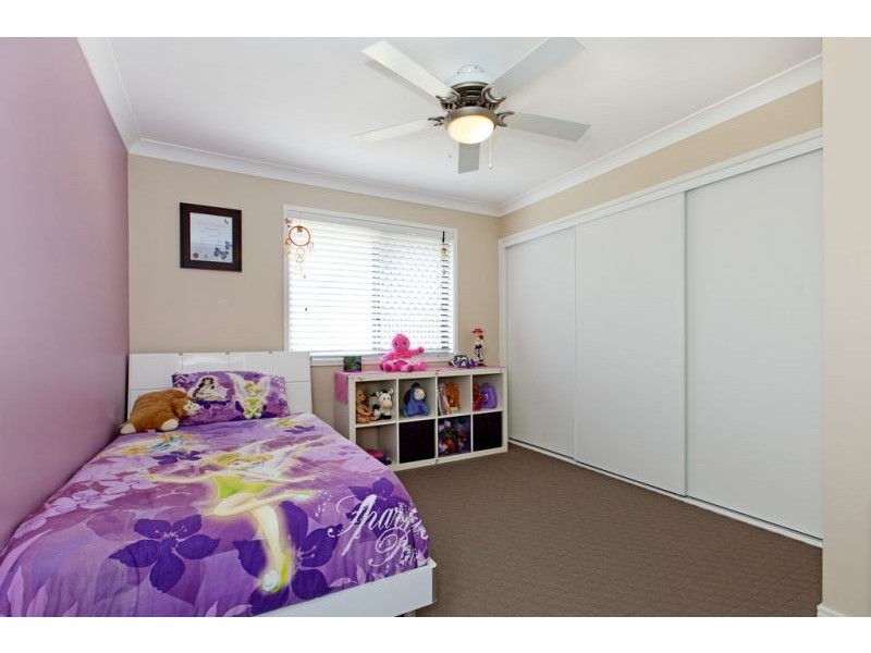 8 Elysian Street, Victoria Point QLD 4165
