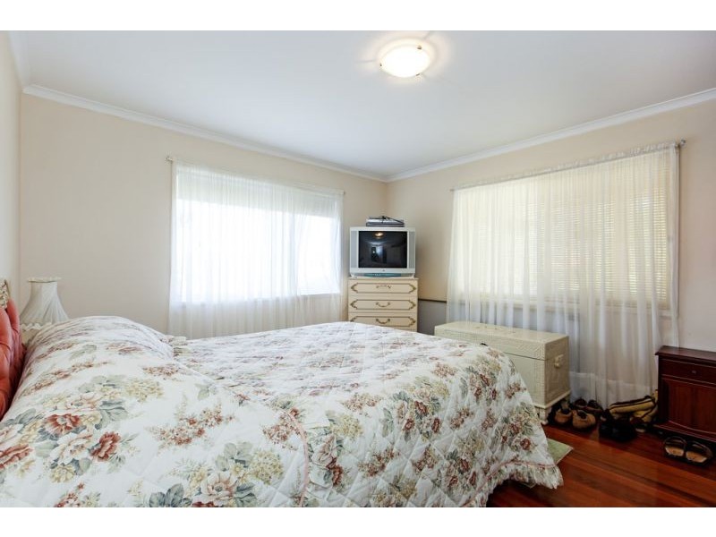 10 Kooringa Avenue, Cleveland QLD 4163