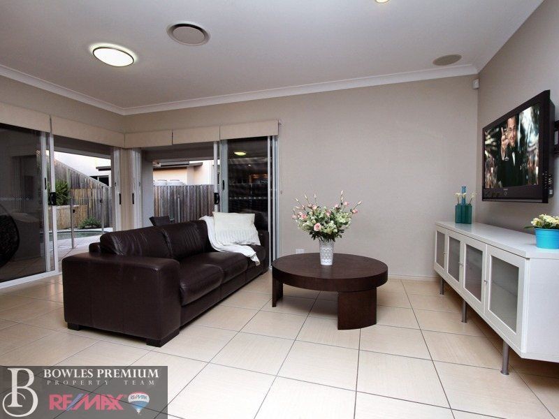 36 Balgowlah Street, Wakerley QLD 4154
