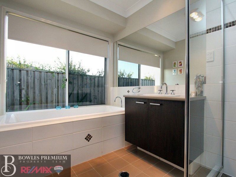 36 Balgowlah Street, Wakerley QLD 4154
