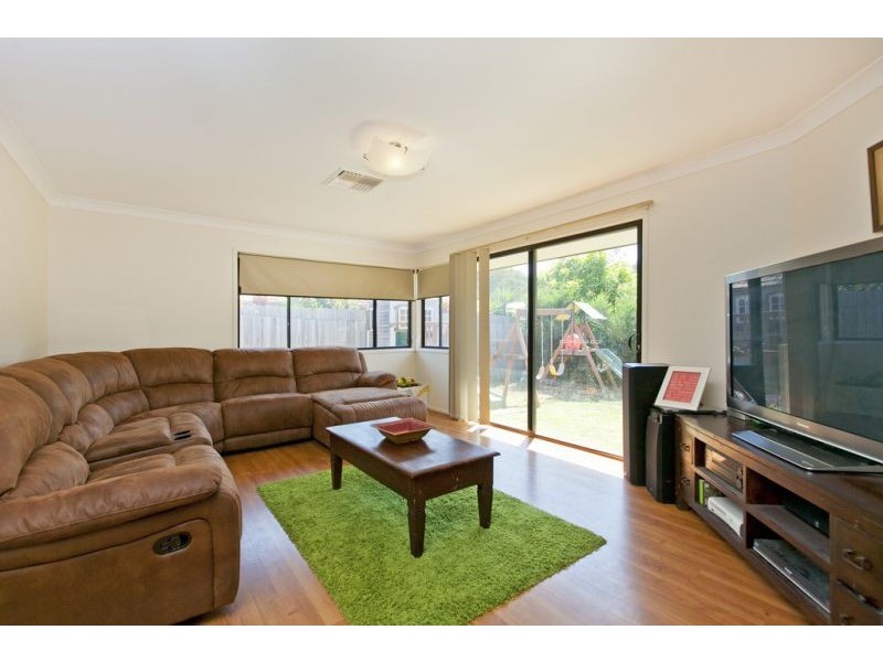 20 Syracuse St, Redland Bay QLD 4165