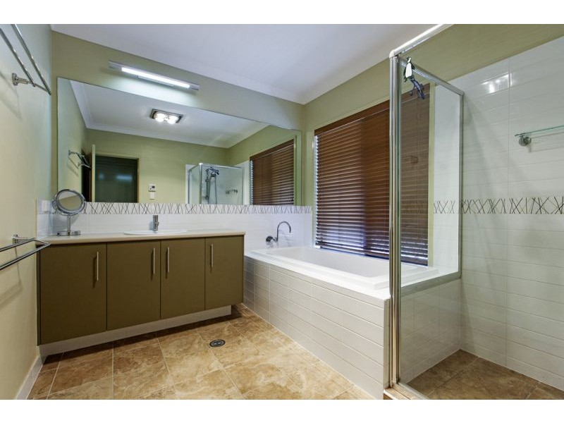 25 Dalston Street, Wellington Point QLD 4160