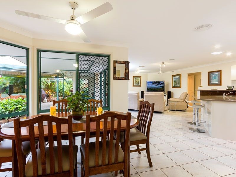 40 The Boulevard, Redland Bay QLD 4165