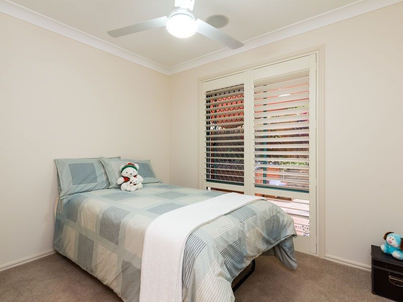 40 The Boulevard, Redland Bay QLD 4165