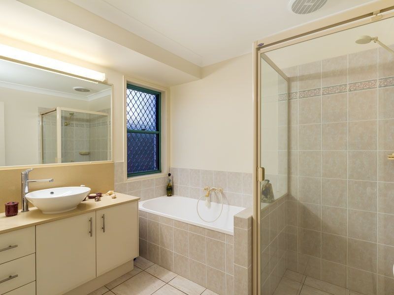 40 The Boulevard, Redland Bay QLD 4165