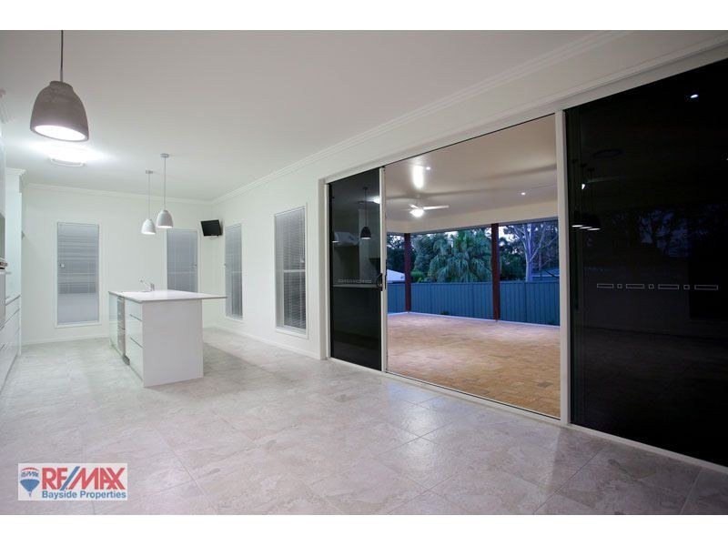 13 Woodlands Drive, Thornlands QLD 4164