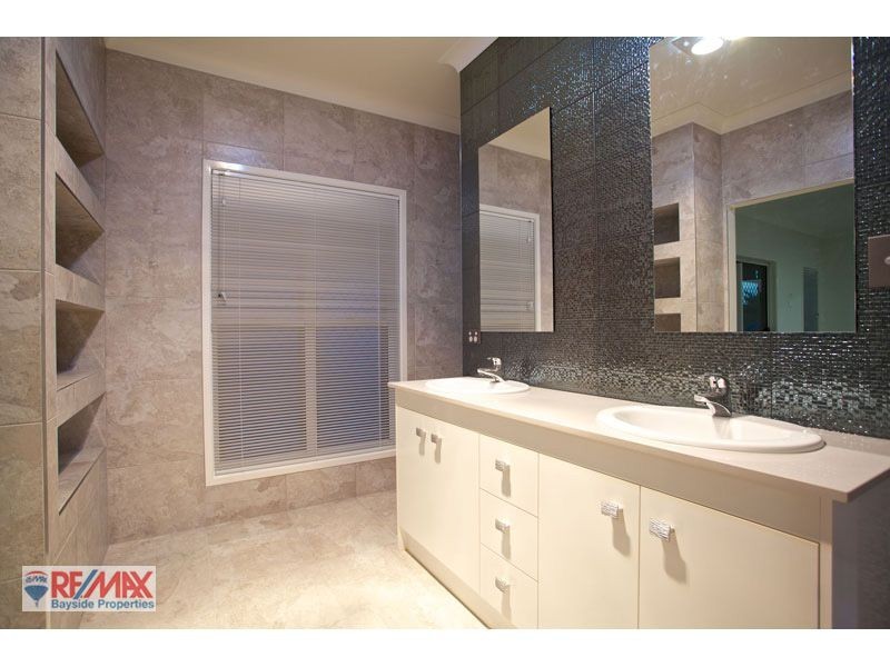 13 Woodlands Drive, Thornlands QLD 4164