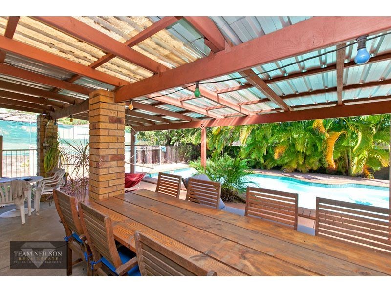 145-147 Cane Street, Redland Bay QLD 4165