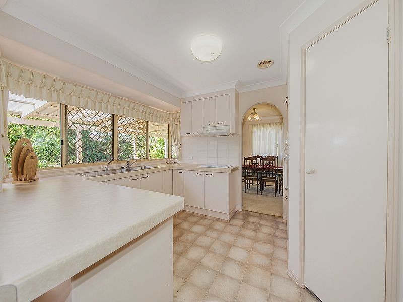 17 Drake Street, Wellington Point QLD 4160