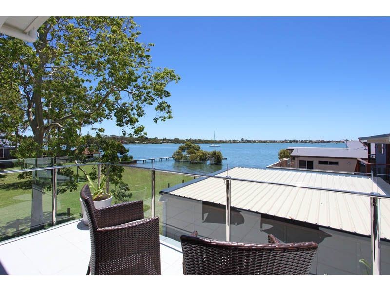 5 White Street, Victoria Point QLD 4165