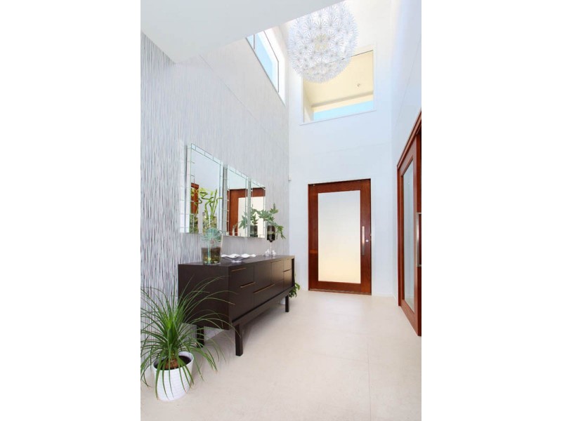 5 White Street, Victoria Point QLD 4165