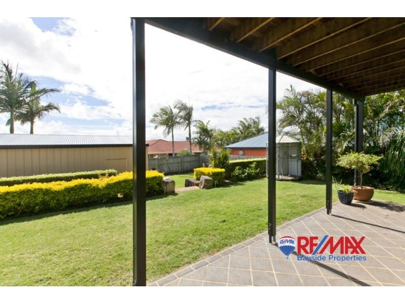 8 Highland Street, Redland Bay QLD 4165