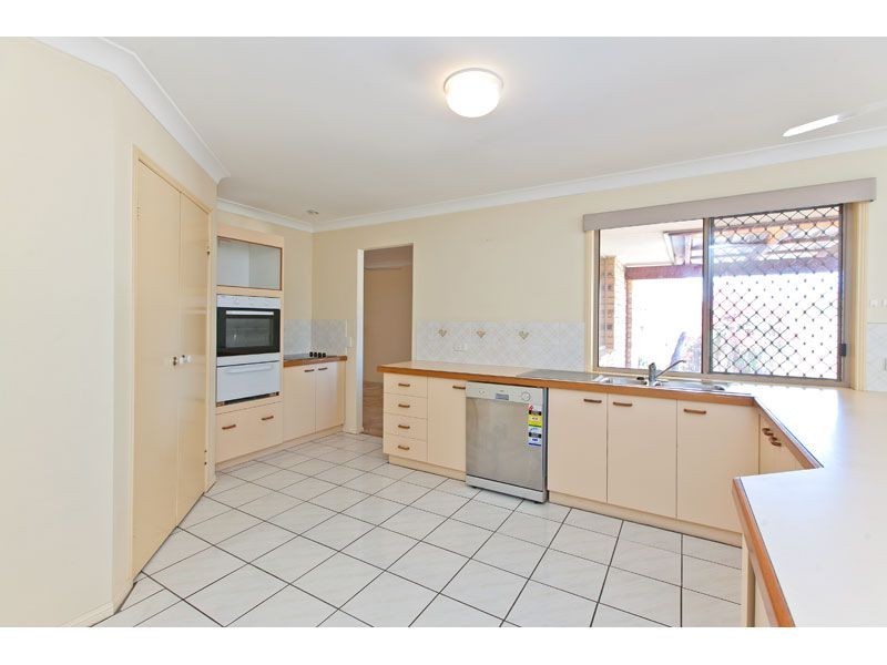 25 Diford Street, Capalaba QLD 4157