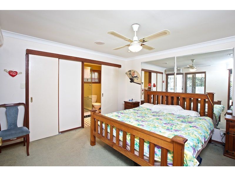 3 Goldcrest Court, Birkdale QLD 4159