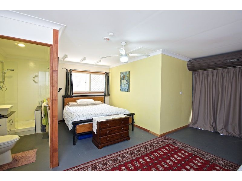 3 Goldcrest Court, Birkdale QLD 4159