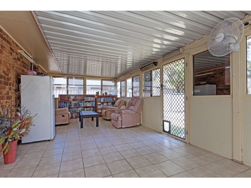 105 Cane Street, Redland Bay QLD 4165