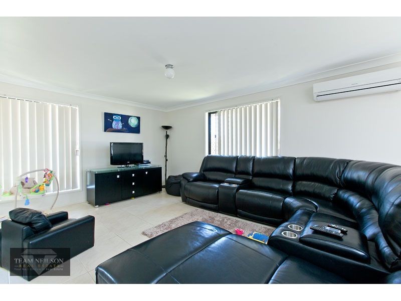 60 Ebony Crescent, Redland Bay QLD 4165