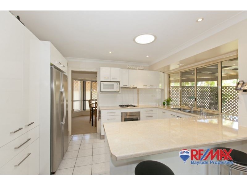 7 Swordfish Crt, Birkdale QLD 4159