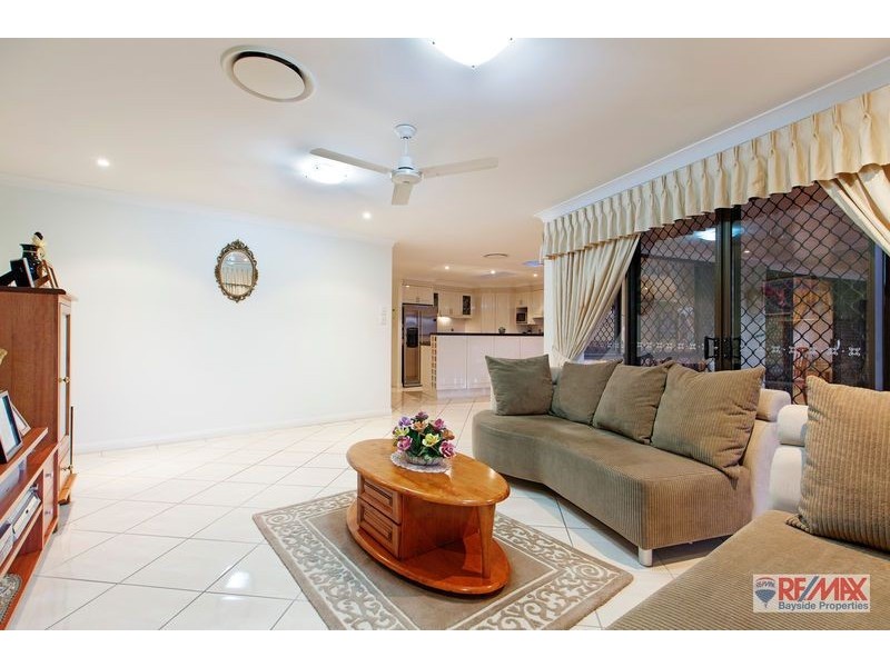 15 Compass Ct, Cleveland QLD 4163