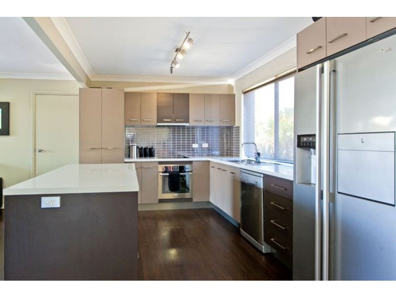 3 Seabrae Drive, Redland Bay QLD 4165