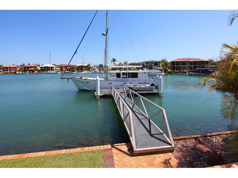 24 Paxton St, Raby Bay QLD 4163