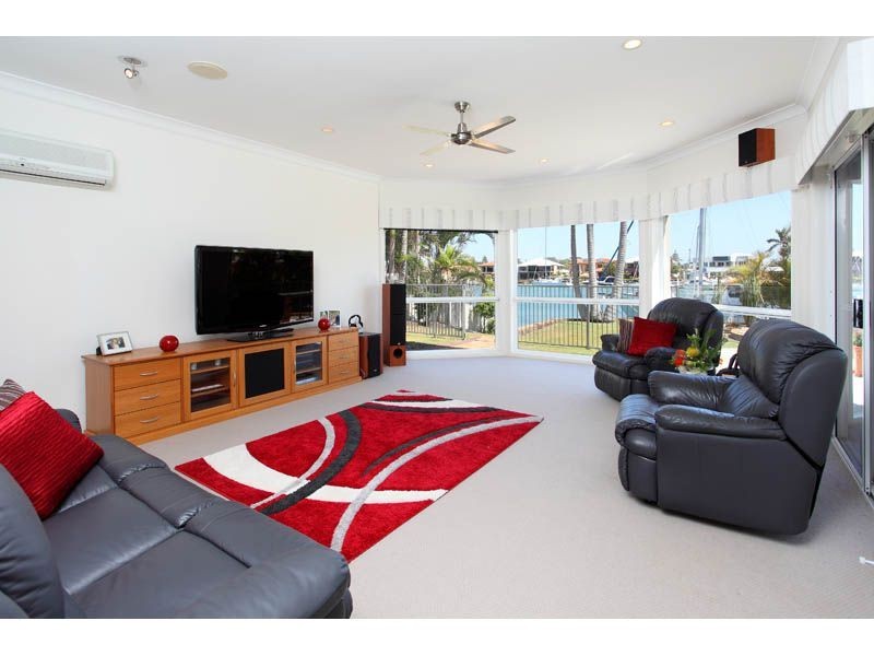 24 Paxton St, Raby Bay QLD 4163