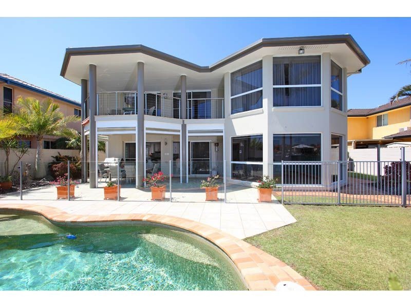 24 Paxton St, Raby Bay QLD 4163