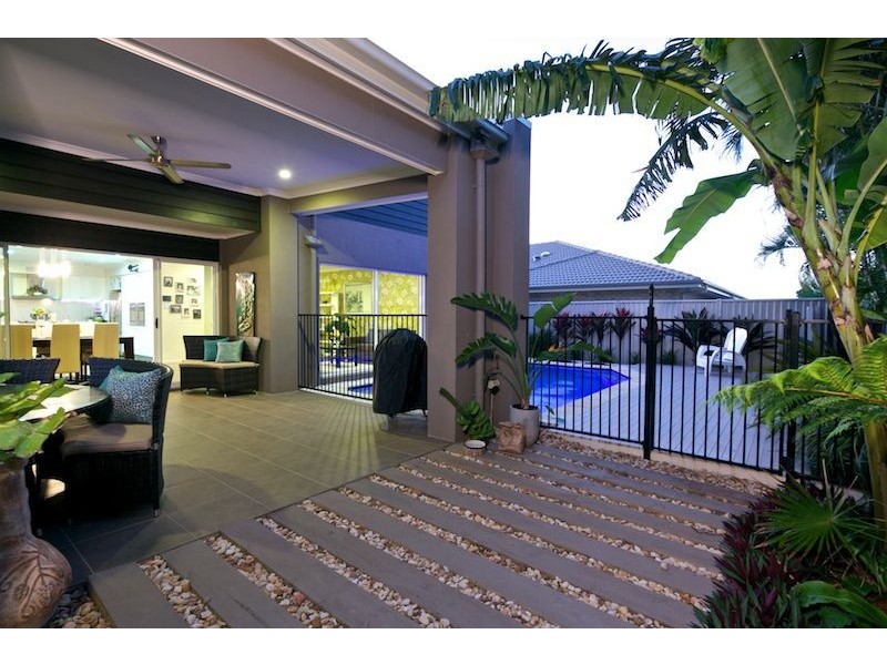 11 Joyce Court, Wellington Point QLD 4160