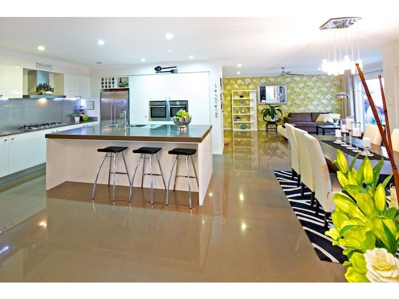 11 Joyce Court, Wellington Point QLD 4160