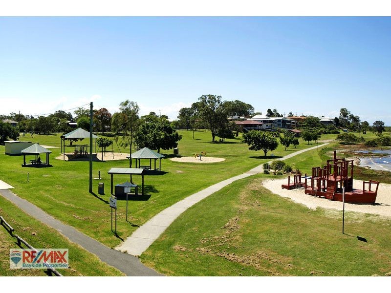 290 Queens Esplanade, Thorneside QLD 4158