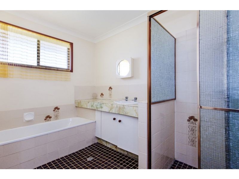 31 Werong Crescent, Cleveland QLD 4163