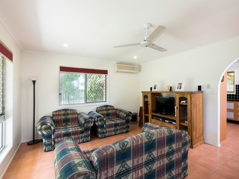 2 Sheena St, Wellington Point QLD 4160