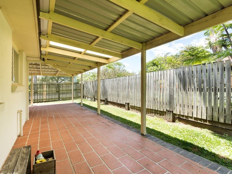 2 Sheena St, Wellington Point QLD 4160