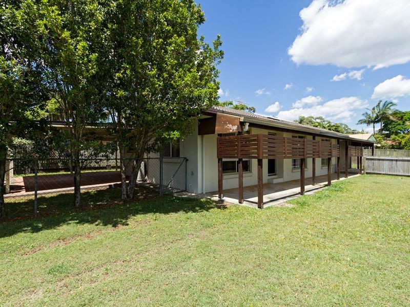 2 Sheena St, Wellington Point QLD 4160