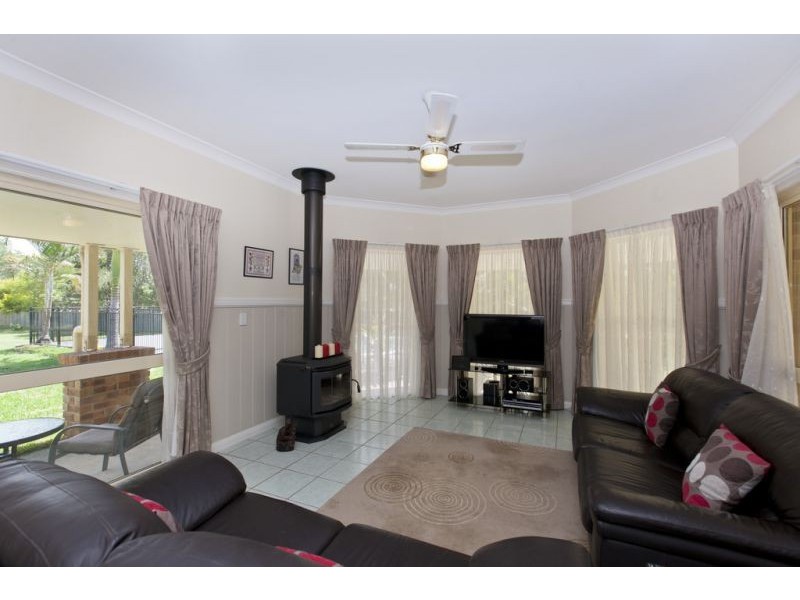 32 Parkwood Dve, Capalaba QLD 4157