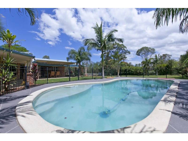 32 Parkwood Dve, Capalaba QLD 4157
