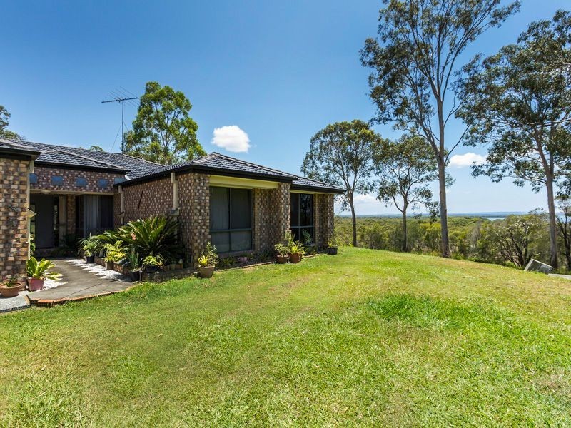 154 Orchard Rd, Redland Bay QLD 4165
