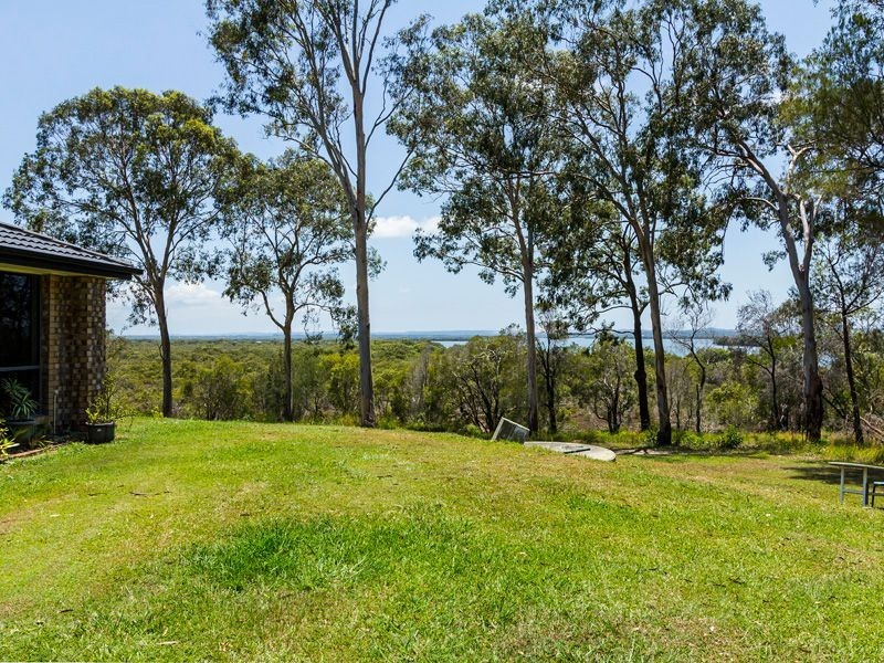 154 Orchard Rd, Redland Bay QLD 4165