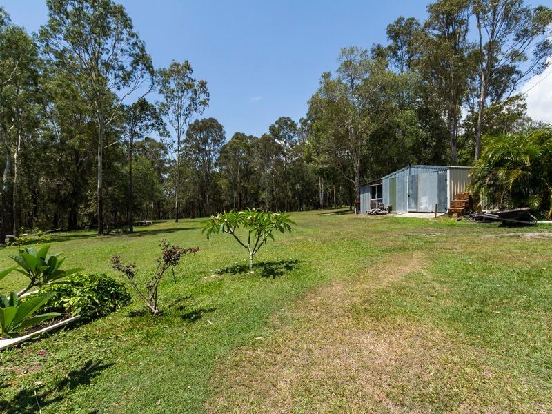 154 Orchard Rd, Redland Bay QLD 4165