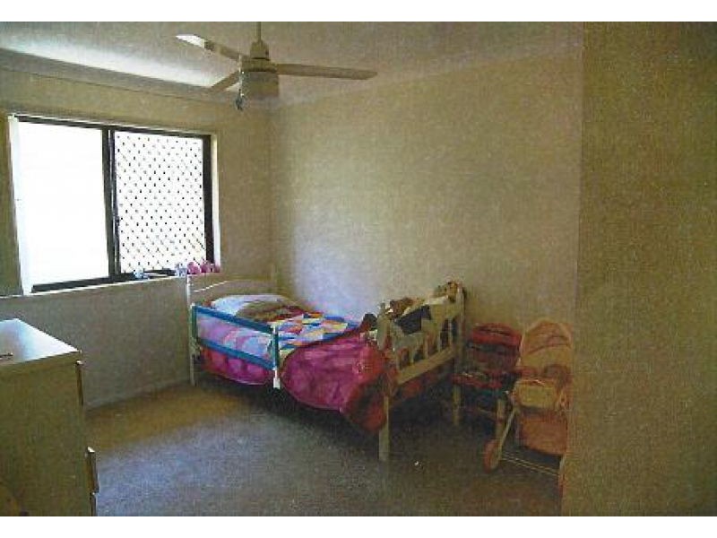 6 SCAMPI PLACE, Redland Bay QLD 4165