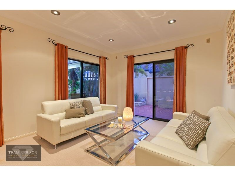 17 Voyagers Court, Raby Bay QLD 4163